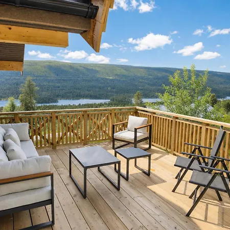 New Luxury In With Hot Tub, Mountain Views & Access Prázdninový dům Geilo