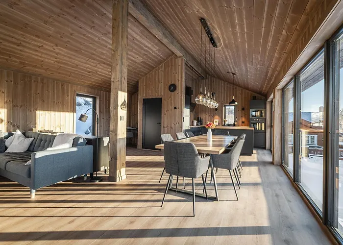 New Luxury In With Hot Tub, Mountain Views & Access Сasa de vacaciones Geilo